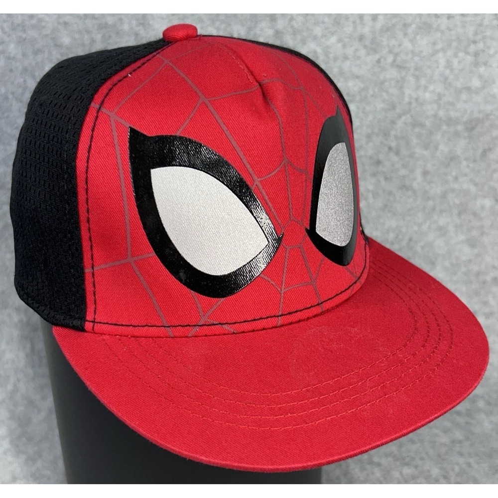 Spider-Man Trucker Hat Webb Head OSFM‎